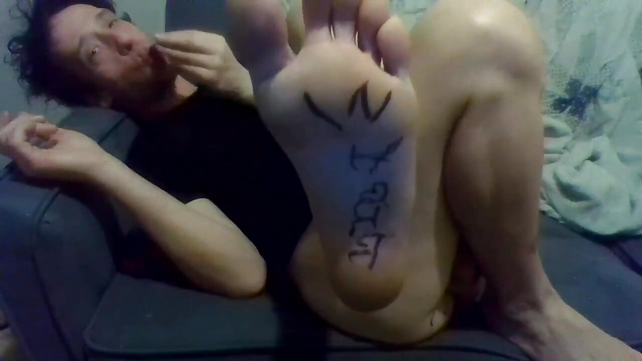 Words on My Skin... Pelacur, underfoot kiri
