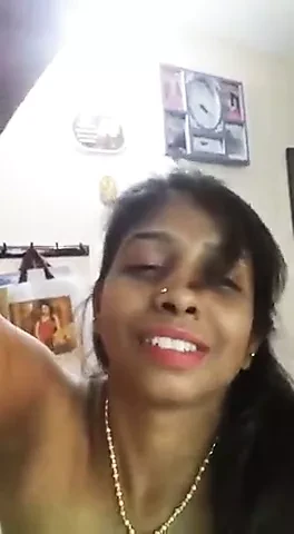 Tamil cadela 4