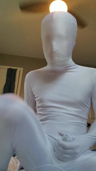 White zentai