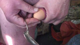 Kulit khatan telur dan sendok - bagian 2 dari 3