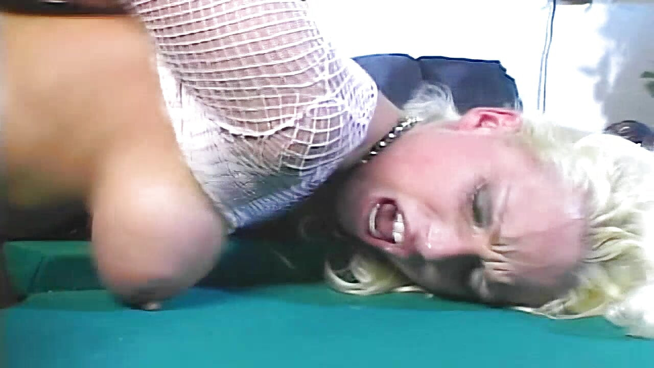 Anal Orgasm! Blonde Nympho Needs It Hard in Her Ass!