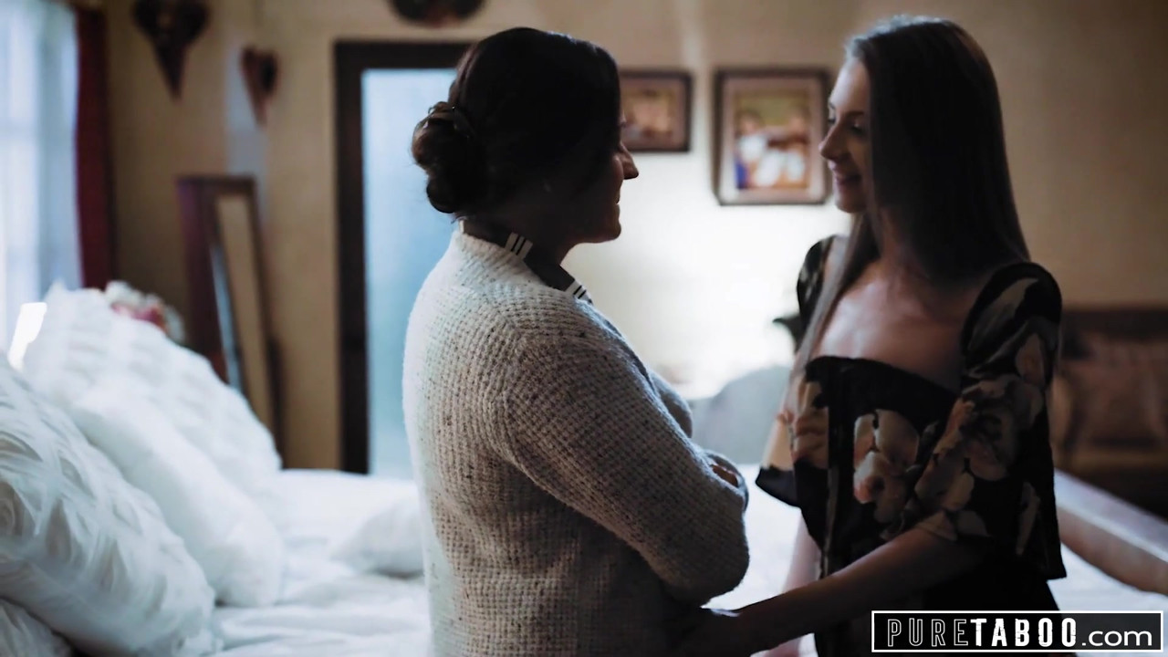 継母と継父と捕まる純粋なタブー、カイラー・クインが参加