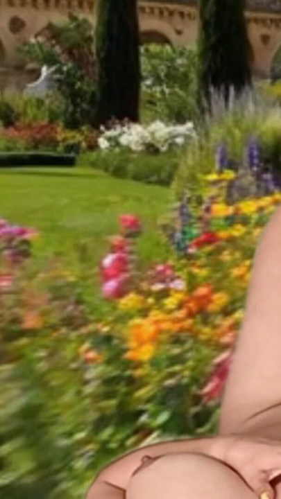 QUENTE ERÓTICA ROYAL YOGA COM ADAMANDEVE E LUPO | Clipe 3