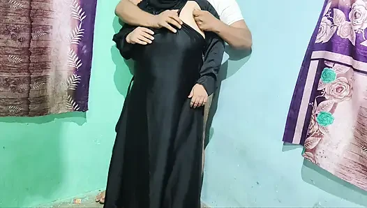 Come on boys let's fuck this muslim bhabhi fucking bich