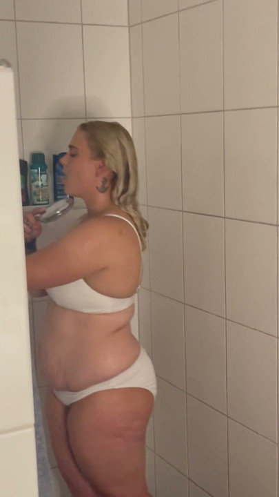 Masturbation shower head bikini trembling twitch moaning multiple orgasms pussy wet wet horny I cum and Clyde watches | Clip 1