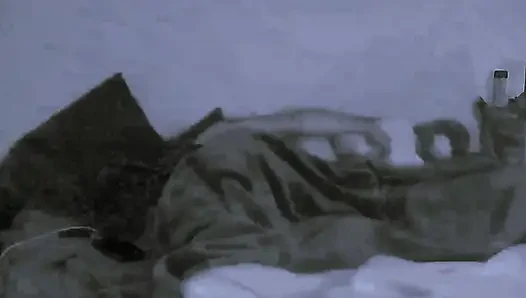 Мне нужно было кончить и почувствовать его горячую сперму во мне.