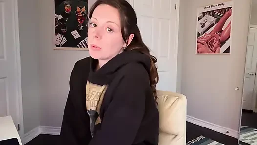 Step Sis Spreads Her Pussy and Ass for You!