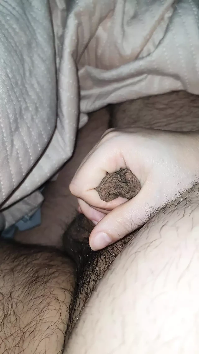 Romanian girl handjob step son dick in hotel room