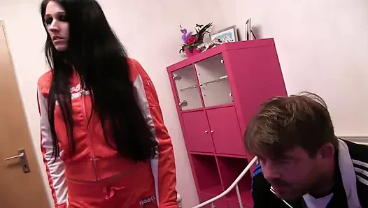 Dölle kaplı büyük memeli mükemmel Fransız bebek