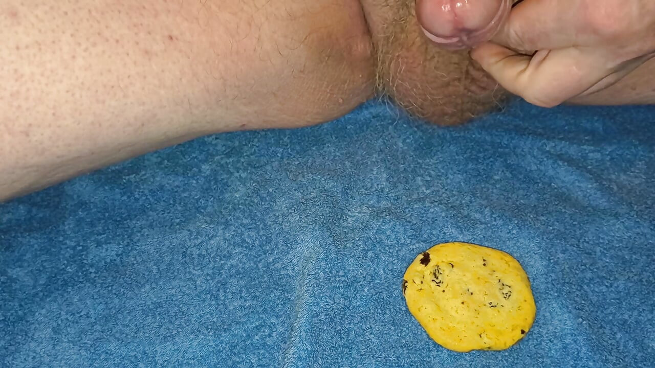 Cookie Cum Shot