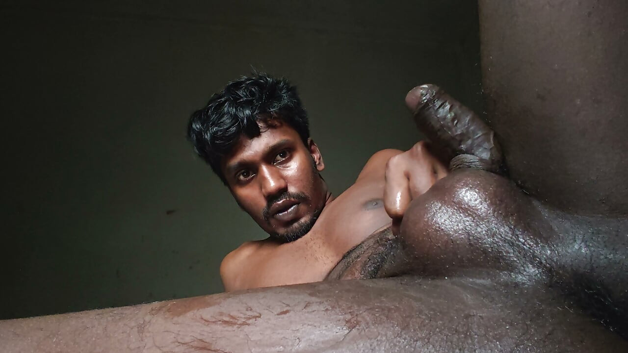 Apni gand men ungli daalna, apne andkosh se khelna, hilaana aur kisi aur ki tarah jharna