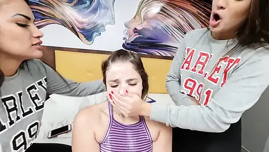 Плевание на гэнгбэнг-вечеринке с экстремальным плевком