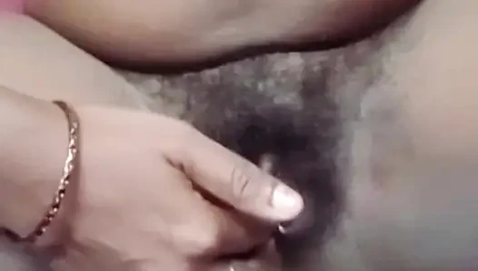 Desi indische tamilische ehefrau renu nackt live call vibrator necken möpse muschi dicker arsch spreizt heiße stimme! Renuraj