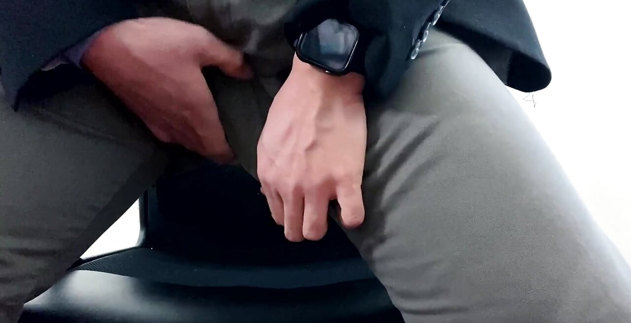 I'm Cumming Now!