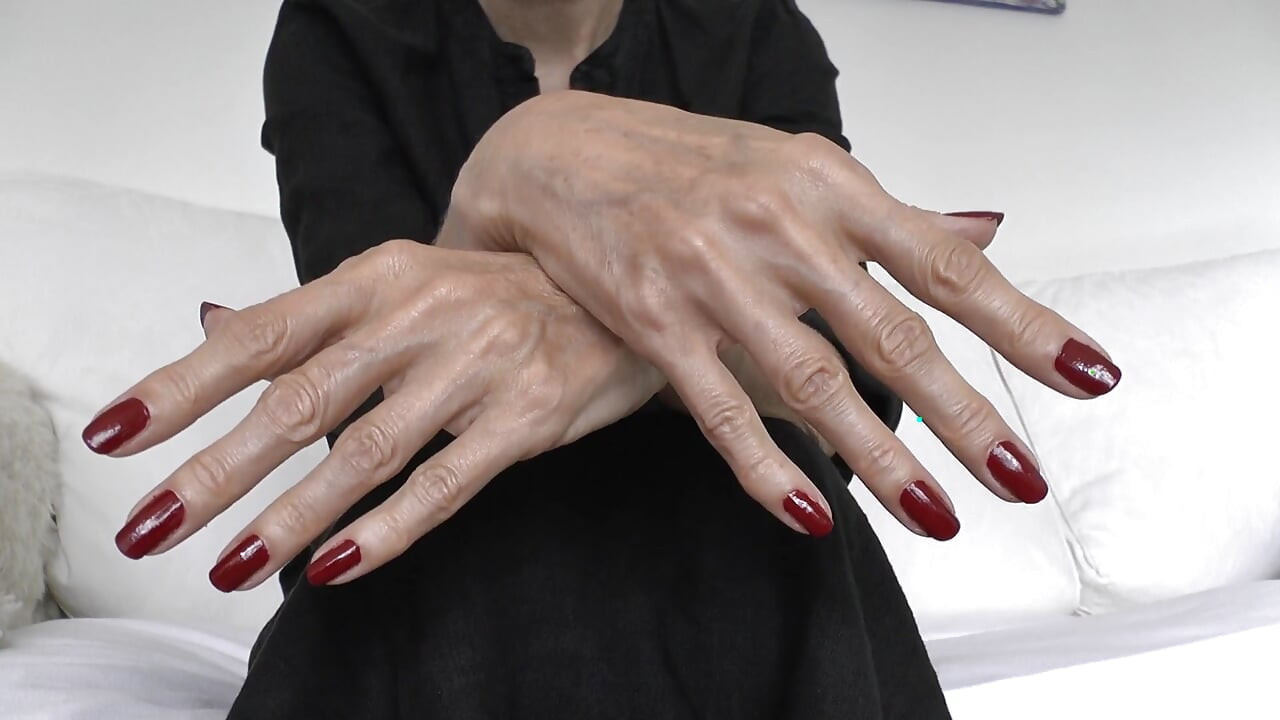 Natural Red Beautiful Fingernails, JOI Lady Victoria Valente