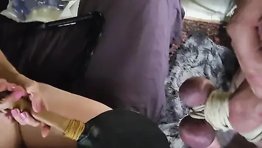 Goode Girl Auspeitschen Und Paddeln, Eier Üben