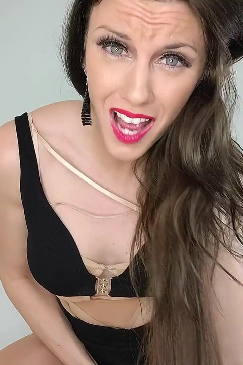 Sexy Giant Makes You Shrink- Spanking