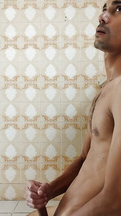 Friend cumming on my face