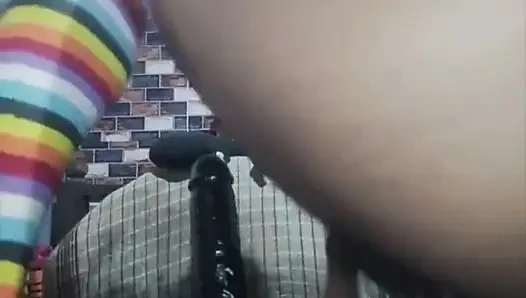 Siyah iç çamaşırlı eşcinsel oğlan dildoyla derin sikişiyor, web kamerası gösterisi, kuzeydoğu assam 93