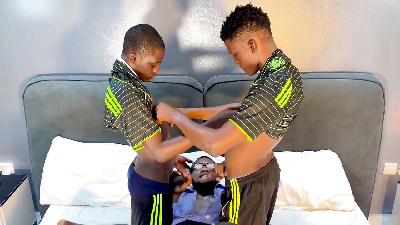 Two BBC Twinks Fucked Me so Well