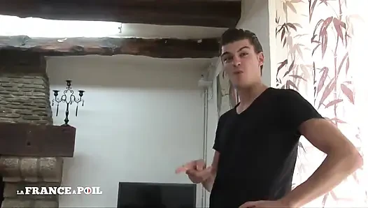 Castingcouch eine tolle brünette hart in den mund geknallt