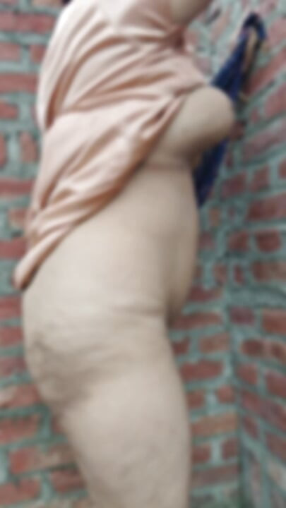 Priya ki choot ka pani