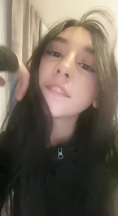 AislyEmbury video