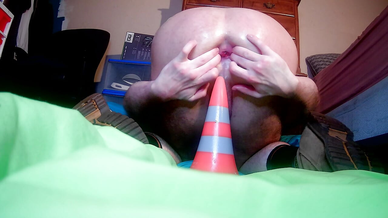 Caution: My dumpy takes a wide load.