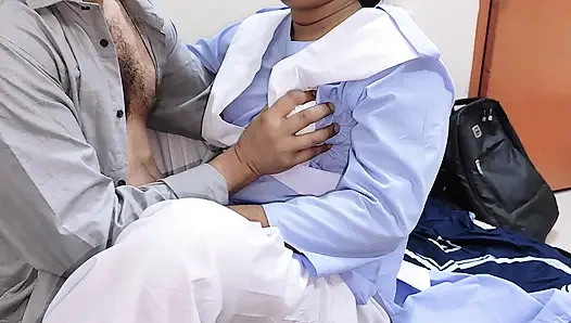 Murid bangla India dengan video ngentot romantis guru.