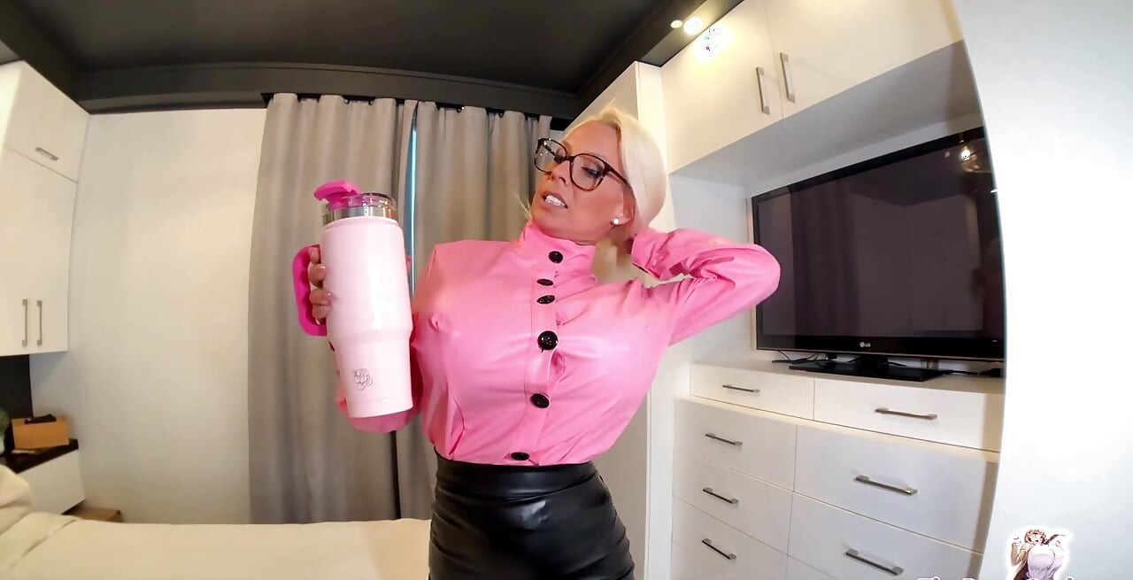 Drinking Water Makes My Breast Inflate!