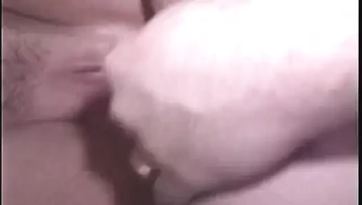 Tante seksi rambut pirang lagi asik nyepong kontol sampai dicrot di muka