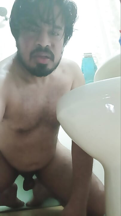 Sissysandeep Public Toilet Expose