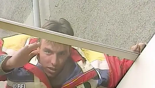 Memek lipstik - sonja di kamar mandi