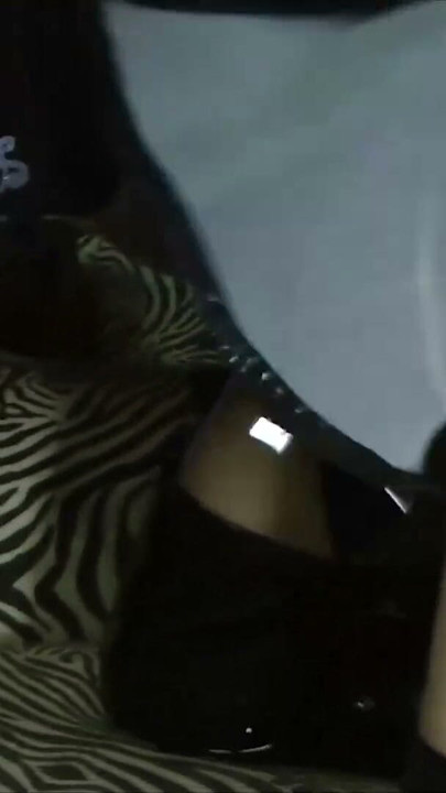 Hammer Tattoo Amateur mega Titten | Clip 2