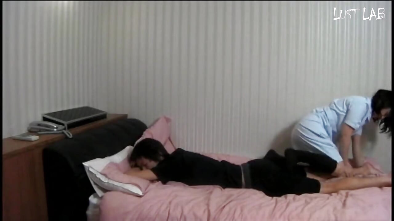 Massage Encounter. a Playful Tease Turns Into Forbidden Release - Chapter5