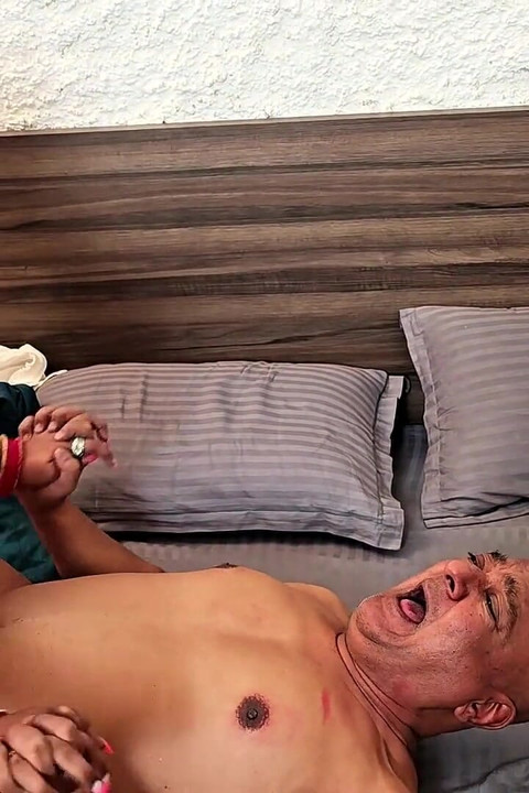 Indian Hot Bahu Fucked by Sasur Ji