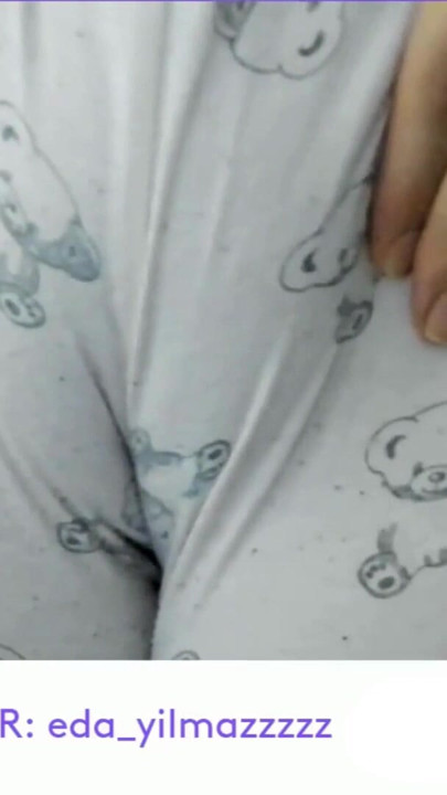CAMELTOE- SWOLLEN PUSSY- MASTURBATE WITH PAJAMAS | Clip 1