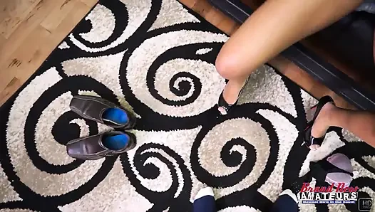 Skylar Displays Big Tits Removing Heel During Amateur Audition!