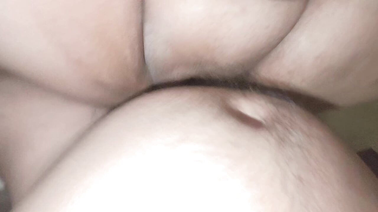 Fucking fed og tyk fisse af min kone