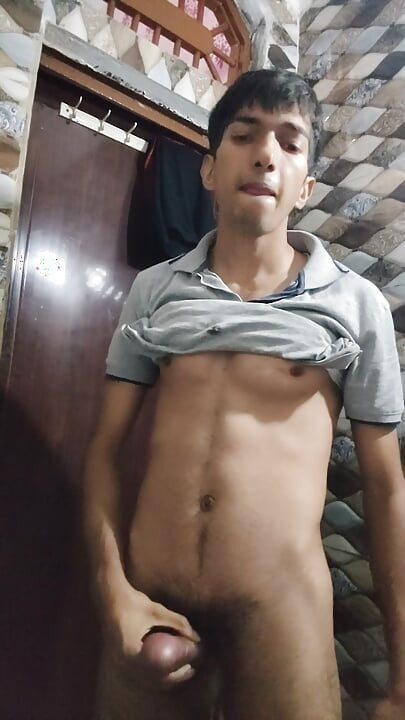Indian young boy masterbating in her bathroom ft - Rishabh Malik