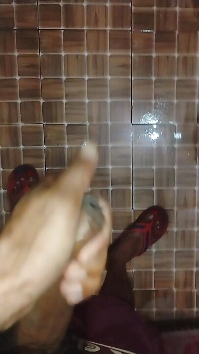 Masturbation by remembering a sexy girl