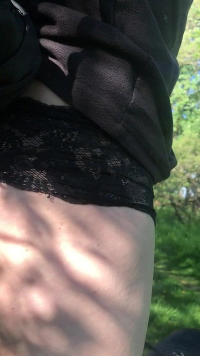 Crossdresser sissy public knickers outdoor