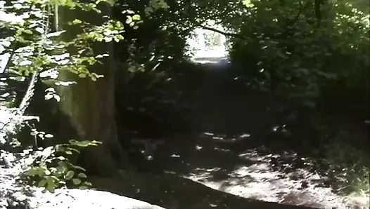 Klasik kıllı anal! Amatör sikişi sabrina