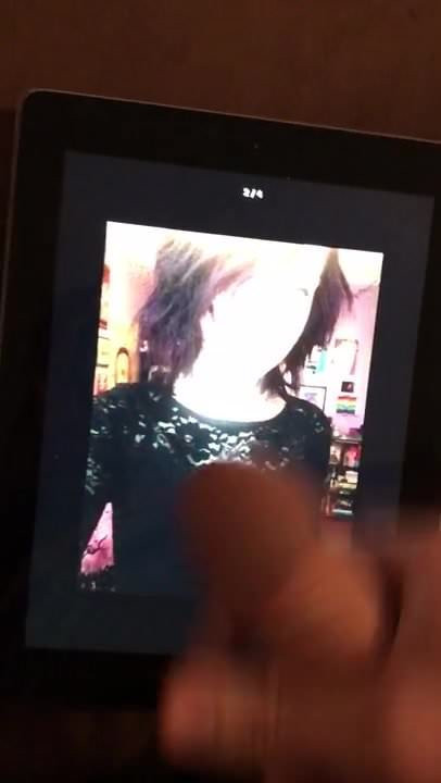 Goddess cum tribute