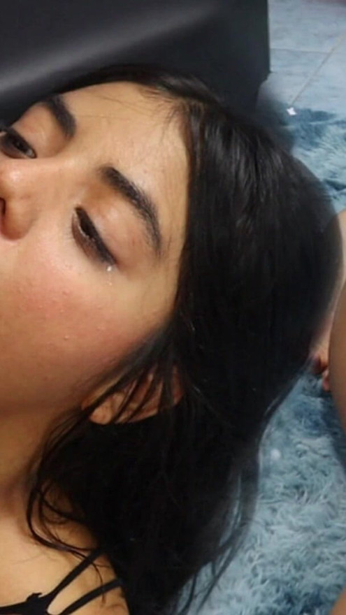 18 YEAR OLD INDIAN GIRL COMES TO MY HOUSE TO PRACTICE STRETCHING EXERCISES - natalygril | Clip 2