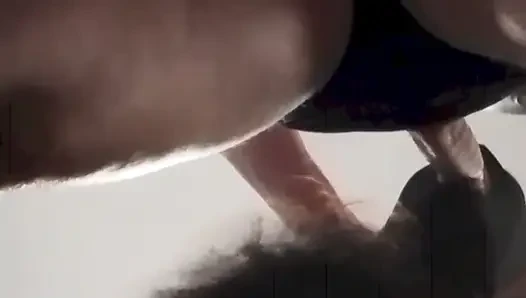 Mulut MILF kacau dengan cumshot