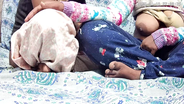 Bangladesh  mom and dad doggy style sex xnxx 2754