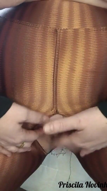 Powerful moment from "Stepmother notices that pants tore at the gym but were without panties. + Videos leave in the comments!!!!"