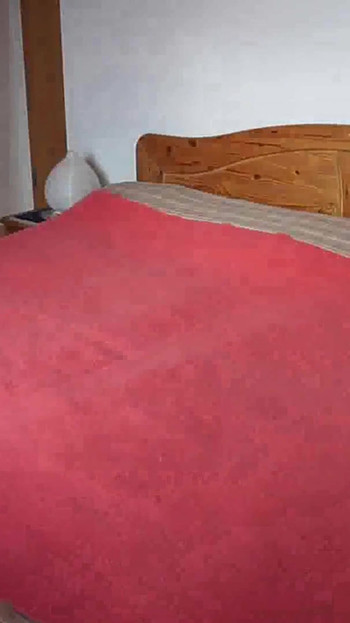 Голі ігри зрілих пар у ліжку