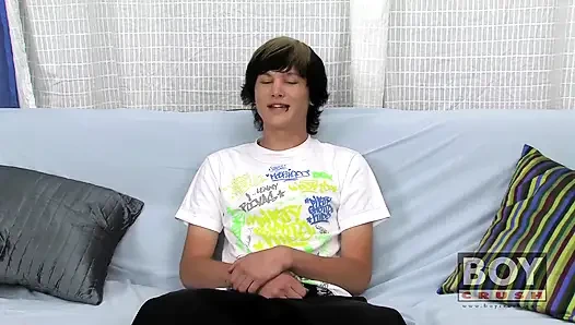 Skylar'ın ilk çıkışı